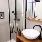 Cosy Castle Flat - Dressing Room - Free Parking *