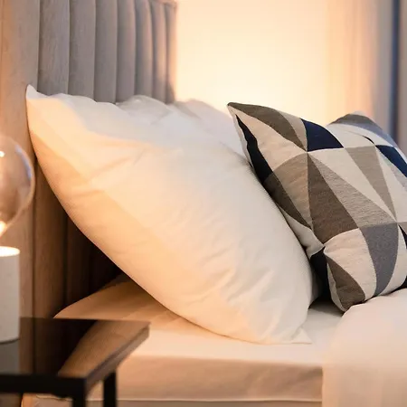 Cosy Castle Flat In Center - Free Parking Apartment *