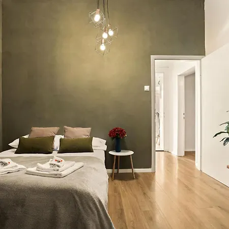 Cosy Castle Flat - Dressing - Free Parking Ljubljana