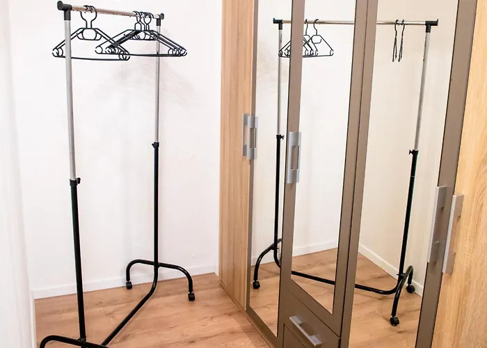 Cosy Castle Flat In Center - Free Parking Lägenhet *