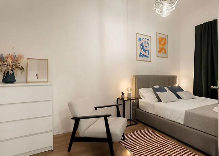 Cosy Castle Flat In Center - Free Parking *