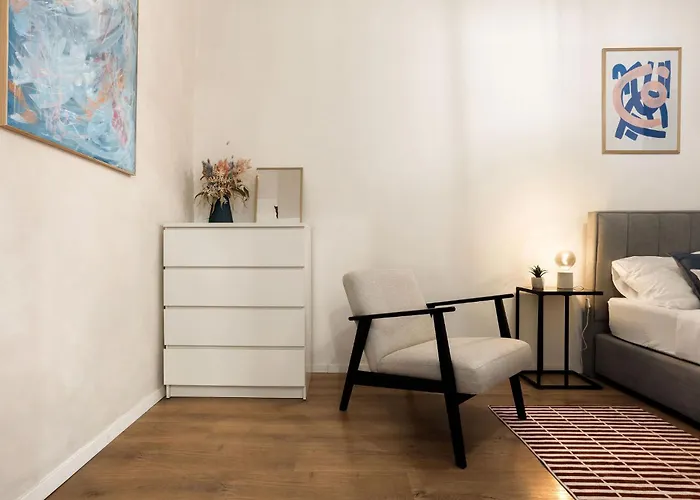 Cosy Castle Flat In Center - Free Parking דירה *